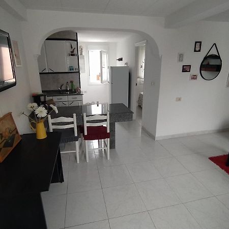 Apartamento En Primera Linea De Playa Laxe Exterior photo